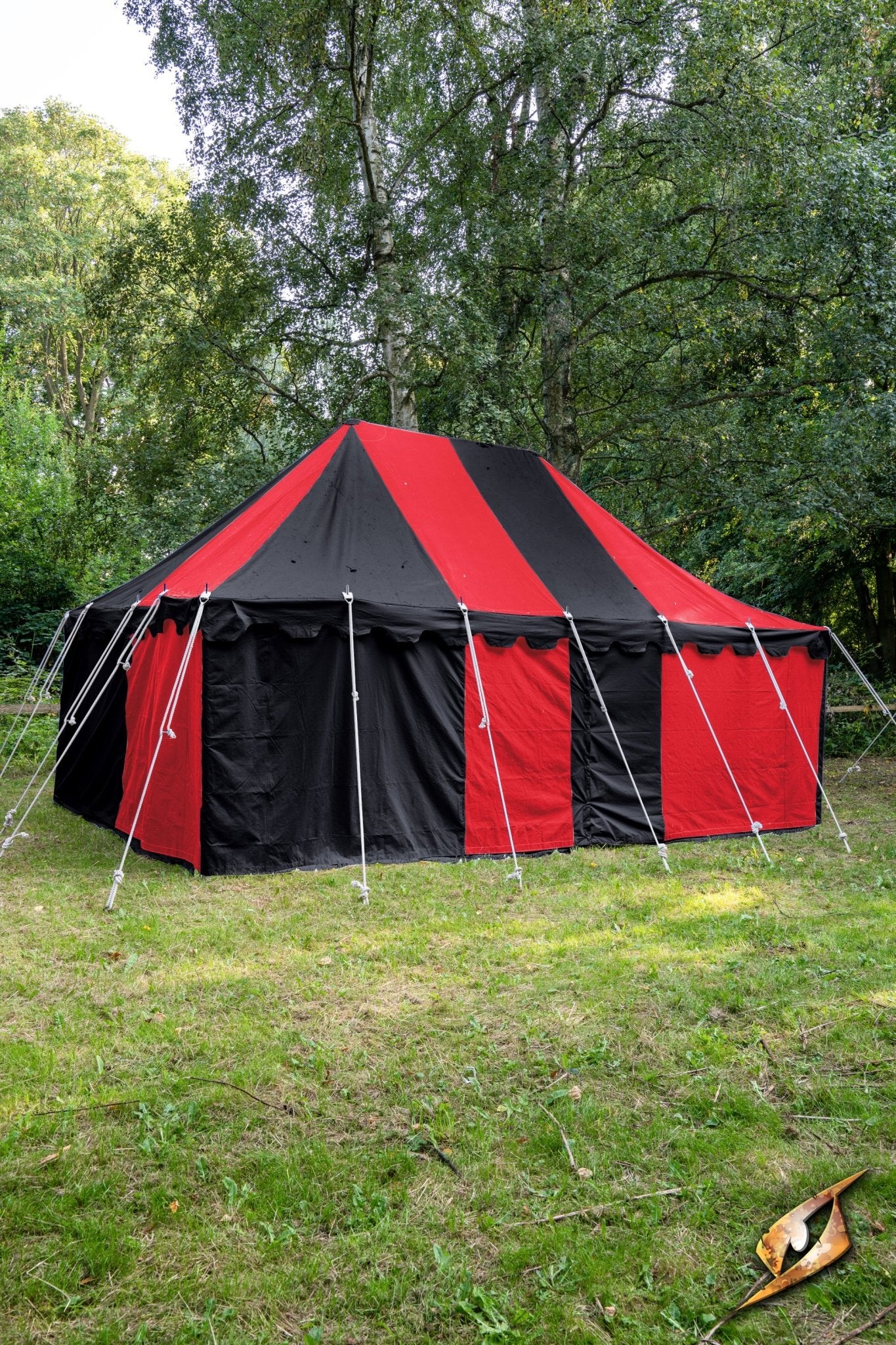 The Marquee Pavilion Tent — A Noble’s Refuge for Faire and Field - T&D Design & Sundry